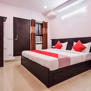 Hotel Oyo 23296 Quality Time